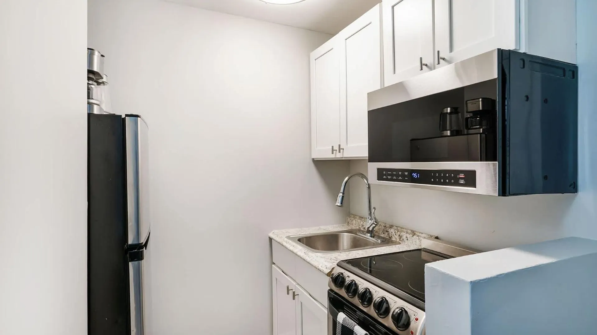Apartmán 73-320 New 1Br 1Bth Uws Doorman Gym New York